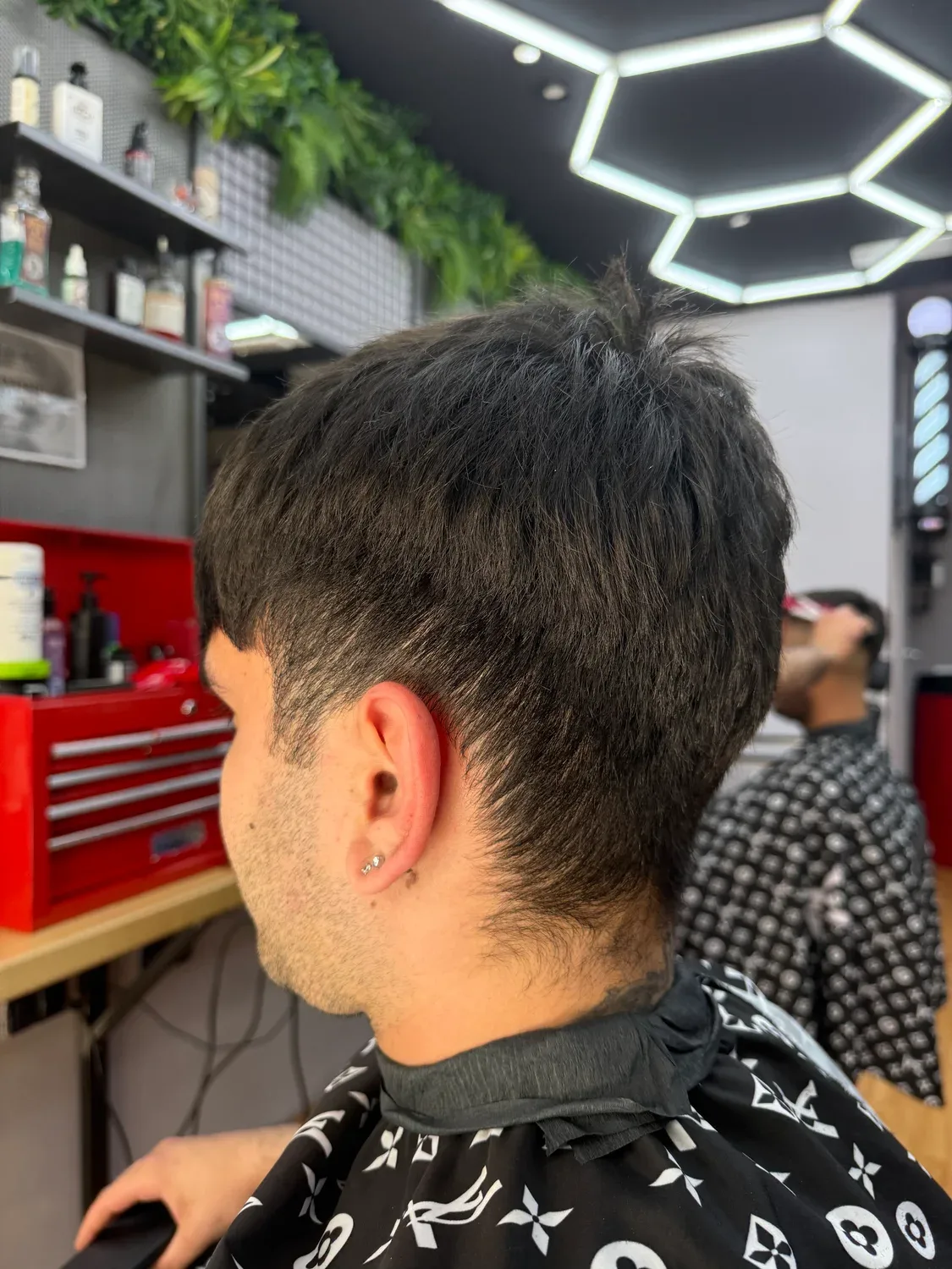 Prima: Bowl cut + low fade · taglio uomo Hair Rich Olbia